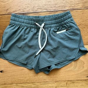 Vuori Shorts Size XS BRAND NEW